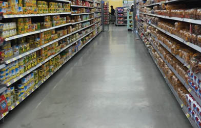 超市选用环氧彩砂自流平时考虑的因素有哪些？